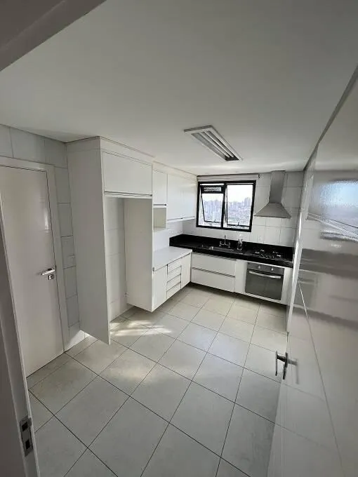 Imagem Venha realizar o SONHO de morar em uma COBERTURA com 244m²