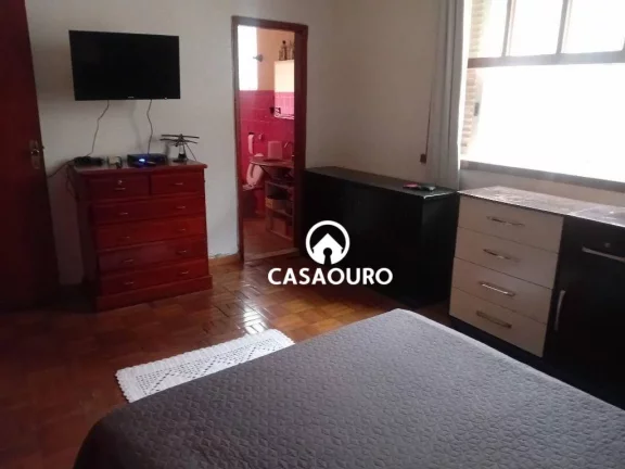Imagem Casa com 4 quartos à venda, 245 m² - Santo Antônio - Belo Horizonte/MG