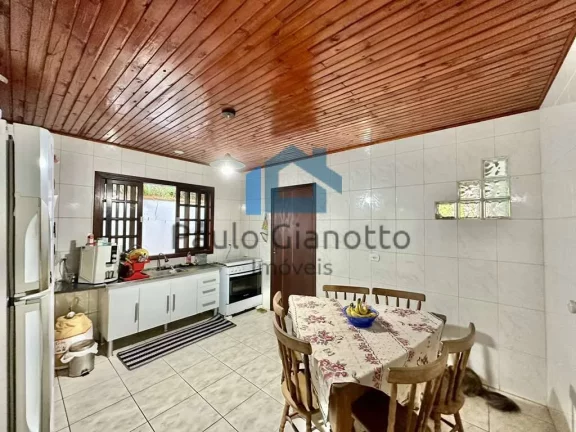 Imagem Casa à venda no Jardim Rebelato em Cotia/SP