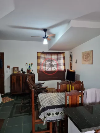 Imagem CASA EM CONDOMINIO, COM 2 DORMITORIOS 2 BANHEIROS AREA EXTERNA COM COBERTURA RETRATIL COZINHA AMERICANA