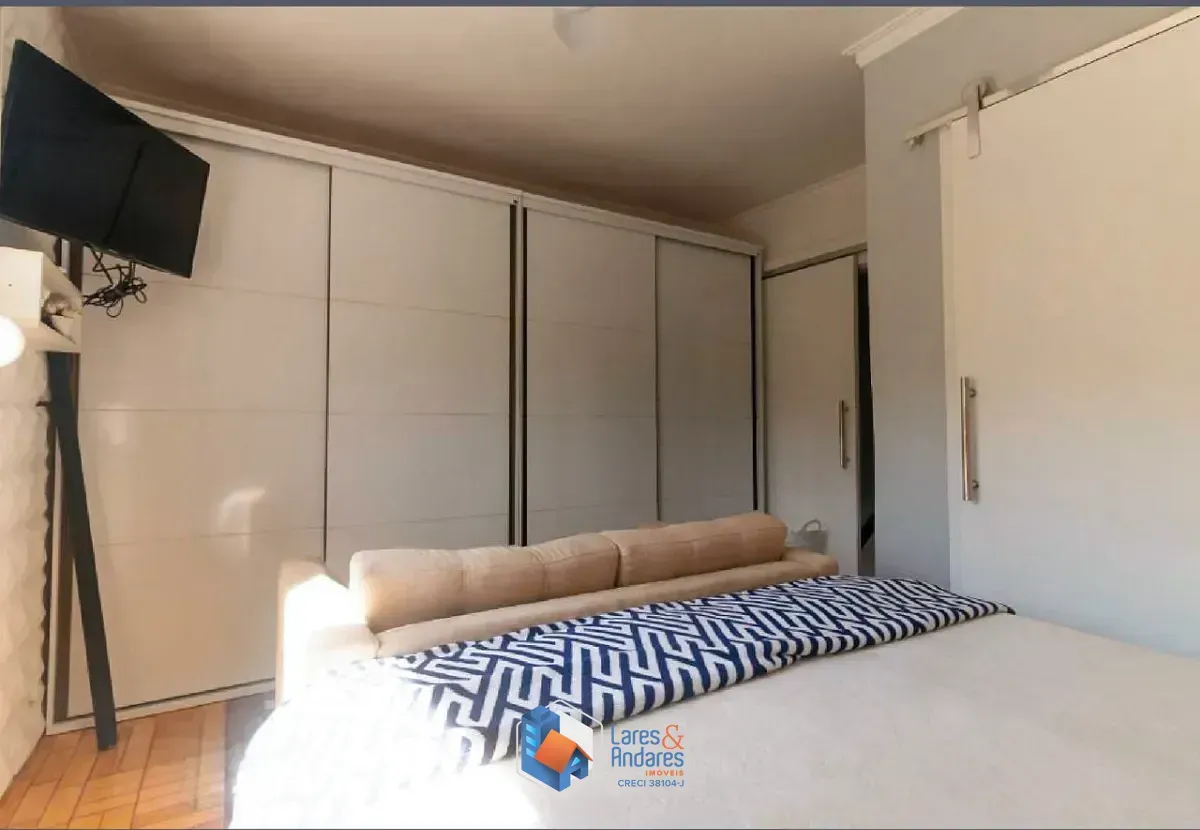 Imagem Casa para venda em Indianópolis com 3 quartos, sendo 1 suíte, 280m²