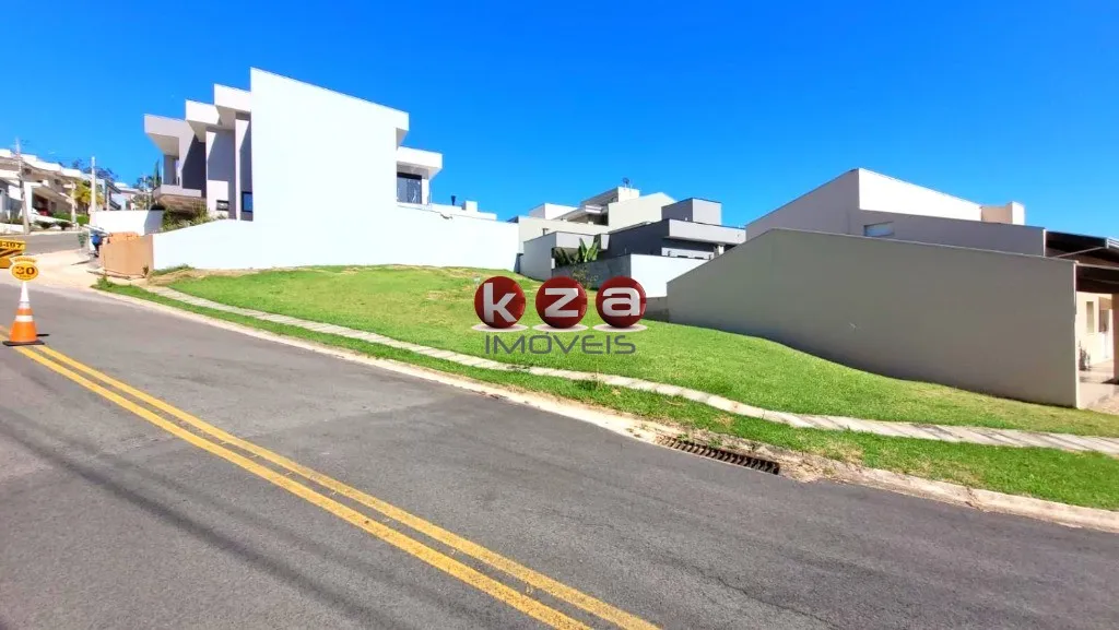 Imagem Terreno à venda no Condomínio Villagio Di Napoli em Valinhos-SP com 317,31 m² de área