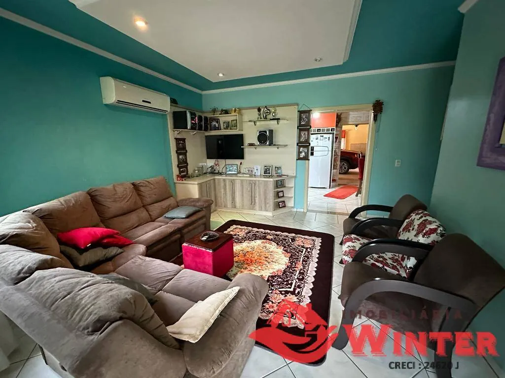 Imagem Casa de 157m2 e terras com 6 mil m2