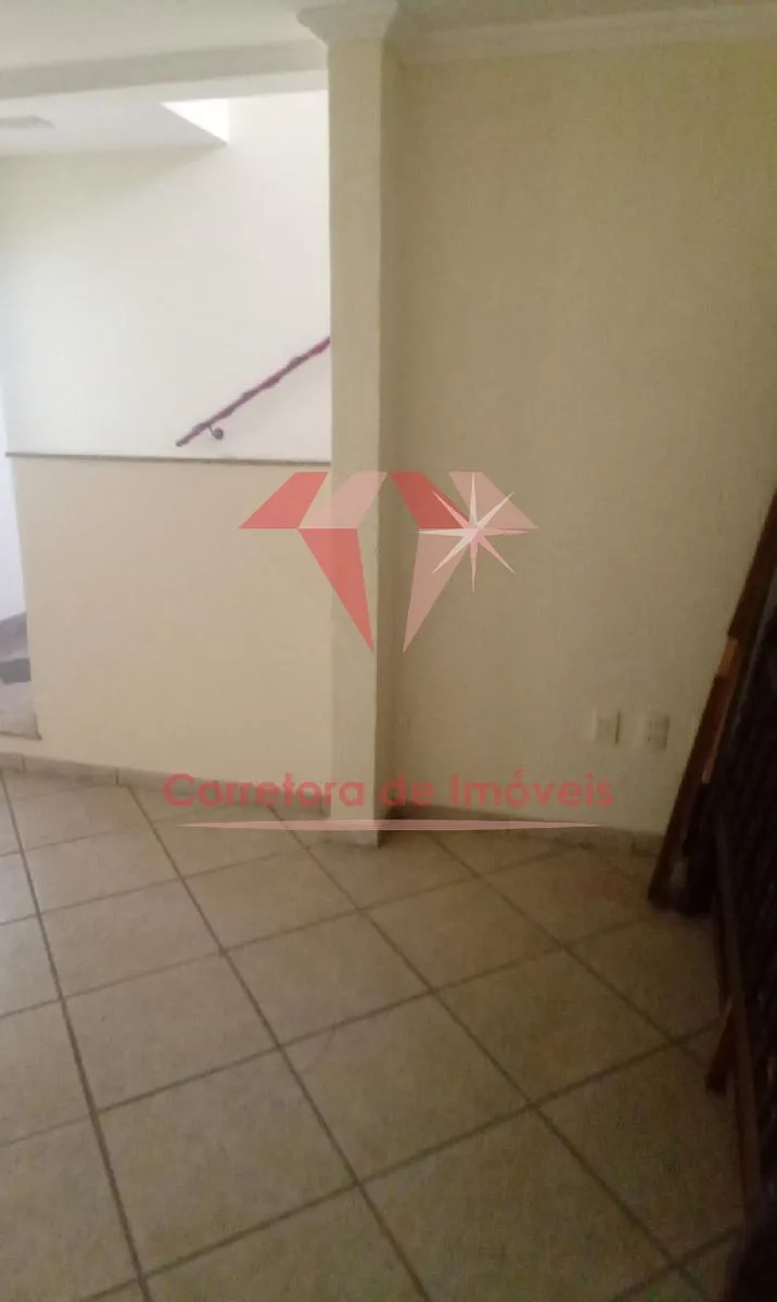 Imagem Casa / Sobrado em Parque Residencial Laranjeiras, Serra
