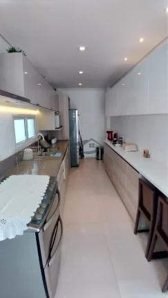 Imagem CASA EM CONDOMÍNIO PÉ NA AREIA .