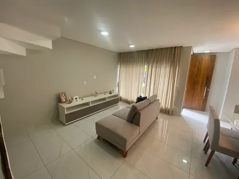 Imagem Casa de Condomínio com 3 Quartos à Venda, 120 m² em Sapiranga-Coité - Fortaleza