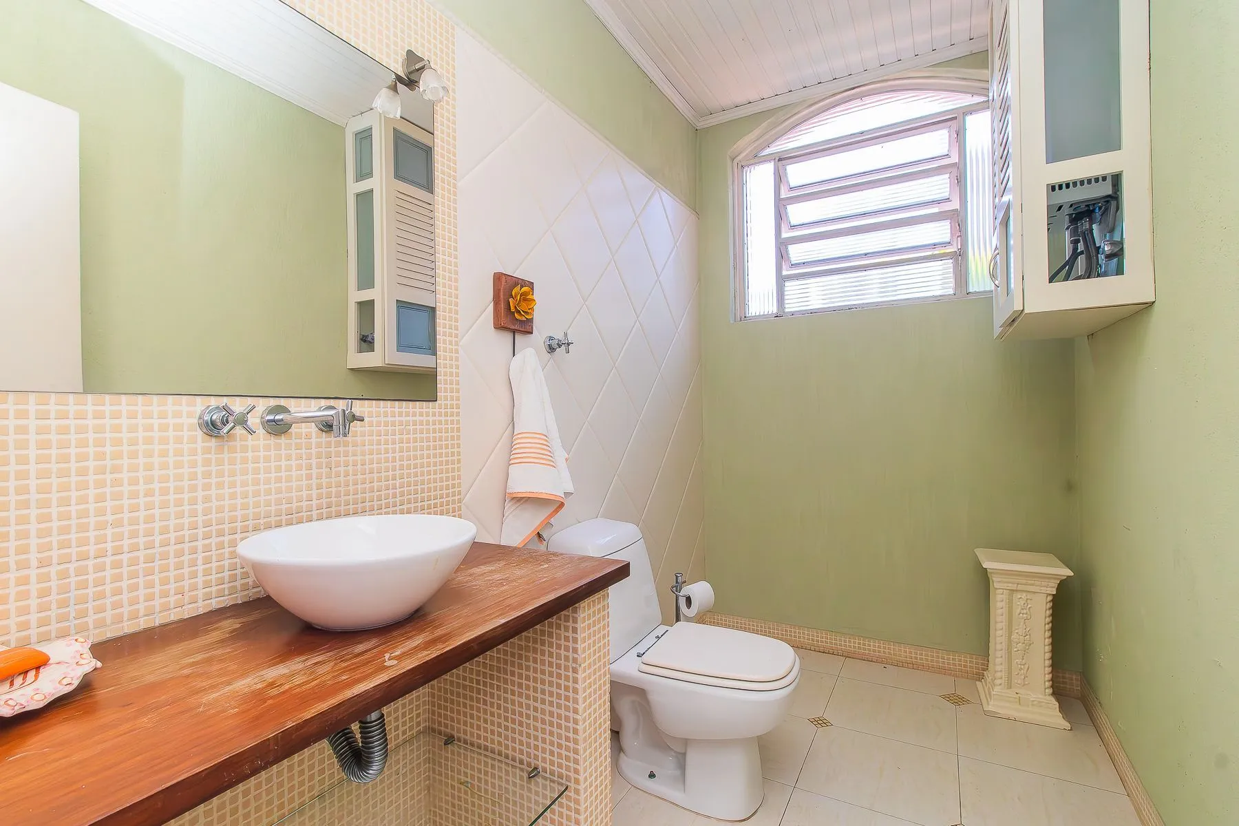 Imagem Casa com 5 dormitórios e muito mais