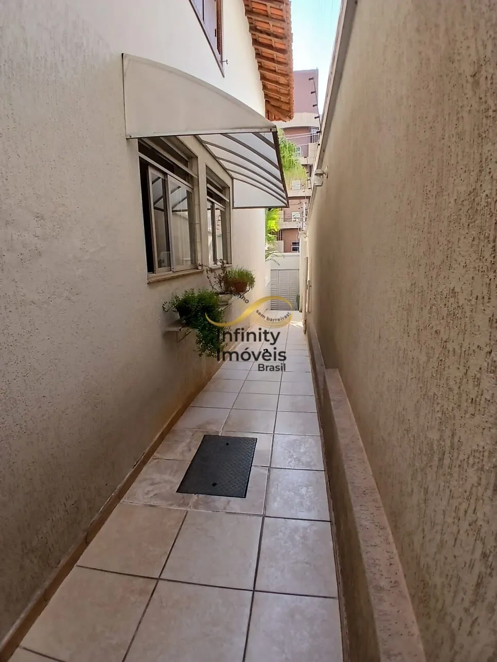 Imagem Casa à venda no bairro Castelo - Belo Horizonte/MG