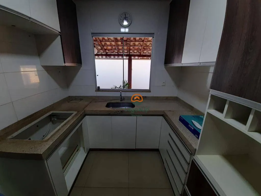 Imagem Casa com 3 dormitórios à venda, 120 m² por R$ 650.000,00 - Shalimar - Lagoa Santa/MG