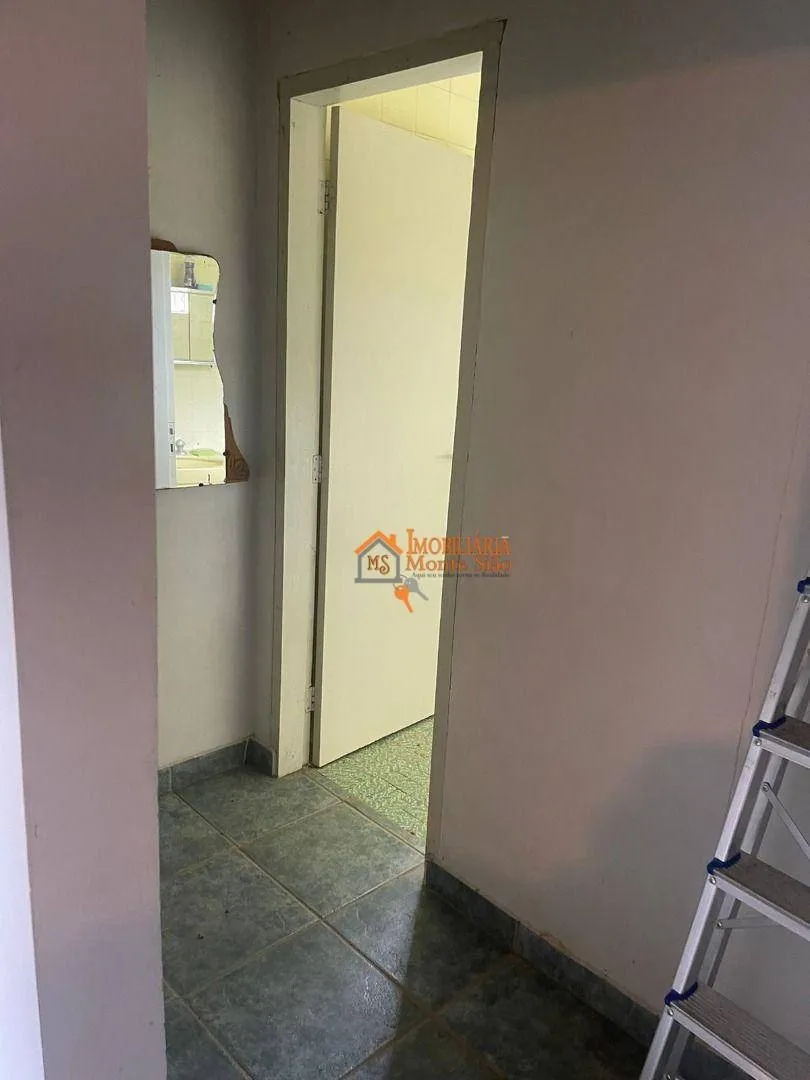 Imagem Chácara com 2 dormitórios à venda, 3060 m² por R$ 636.000,00 - Água Azul - Guarulhos/SP