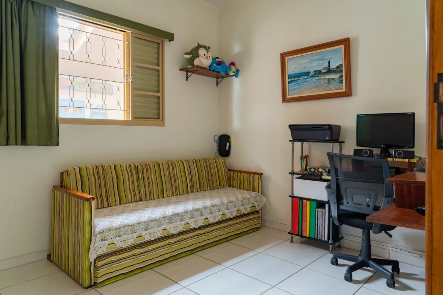 Imagem Casa à venda 3 Quartos, 2 Suites, 2 Vagas, 250M², Residencial Novo Horizonte, Taubaté - SP