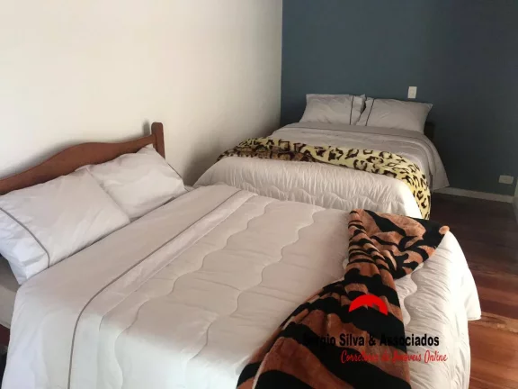 Imagem Casa a Venda Com 05 Quartos, Região de Descansópolis em Condomínio Fechado.