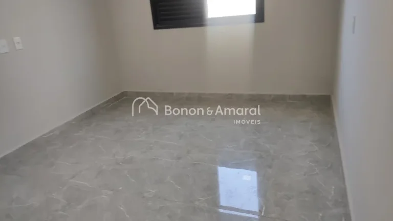 Imagem Descrição do Imóvel:
Área de Construção: 198 m²
Terreno: 306 m²
Dormitórios: 3 suítes
Sala...