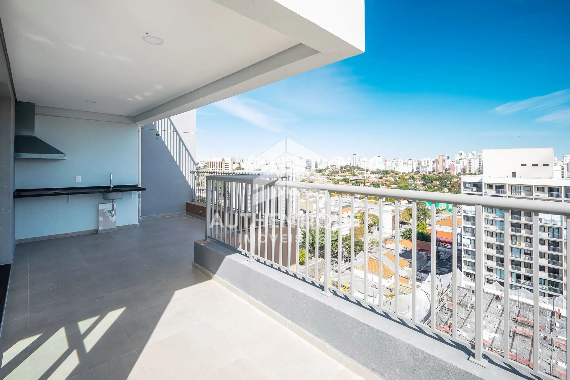 Imagem Exp Moema - Apartamento à venda em São Paulo/SP