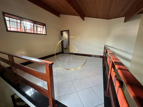 Imagem Casa 4 dormitórios ( 2 suítes) com edícula em Caçapava.