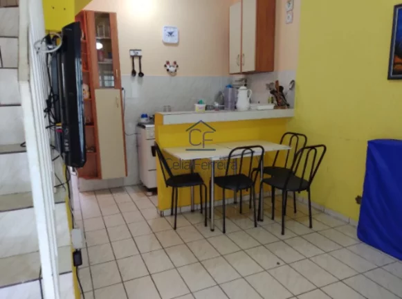 Imagem Sobrado em condomínio a 600m da praia Martim - Caraguatatuba/SP