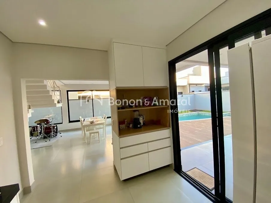 Imagem Sobrado à venda no Condomínio Residencial Club Portinari no bairro Parque Brasil 500 em Paulínia.