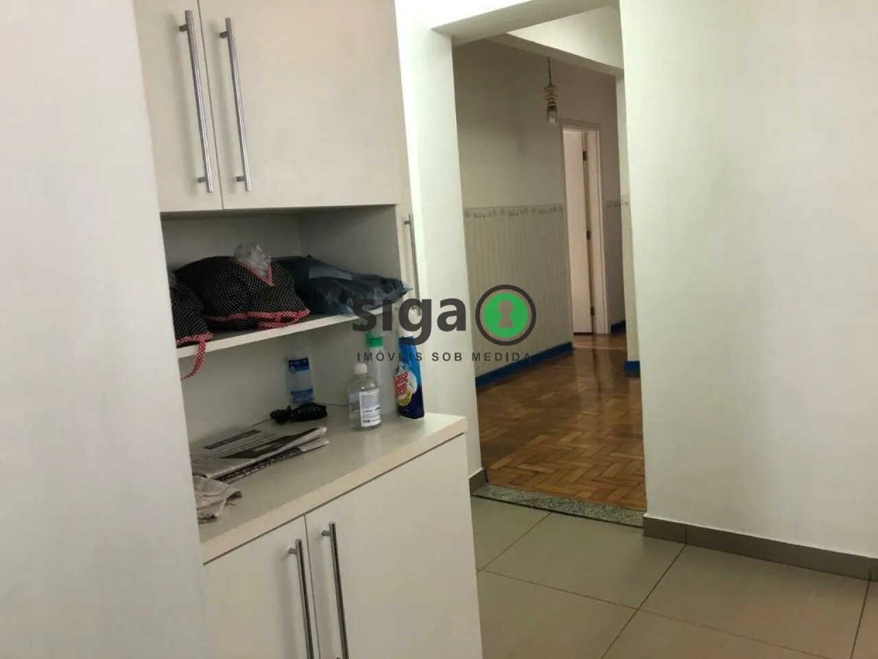 Imagem Apartamento a venda de 210 m2, um por andar, Totalmente reformado