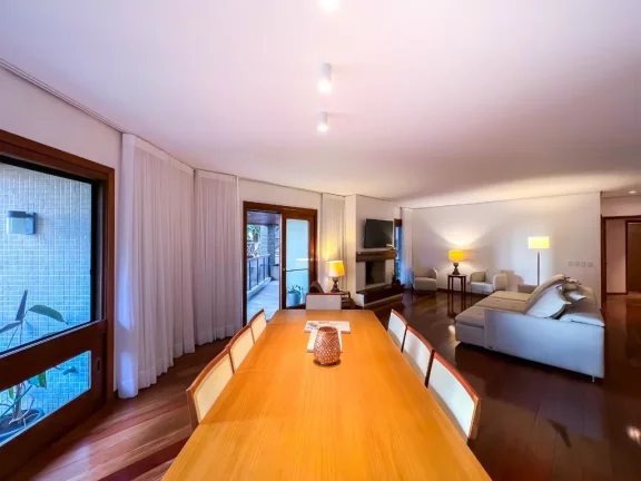 Imagem Apartamento para venda no bairro Moinhos de Vento em Porto Alegre
