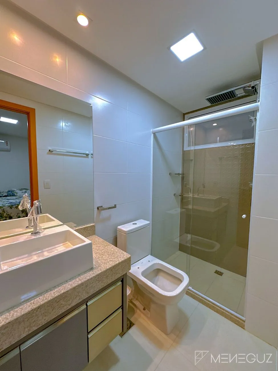 Imagem Residência Paradisíaca: Apartamento de 3 Quartos com Vista Deslumbrante para o Mar!