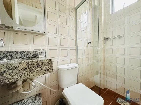 Imagem Apartamento Zona Central para Venda em Balneário Camboriú, CENTRO, 3 dormitórios, 1 suíte, 3 banheiros, 1 vaga