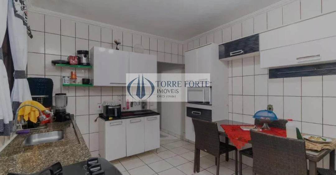 Imagem Sobrado com Churrasqueira 4 dormitorios 1 suite 2 vagas na Vila Carmosina.