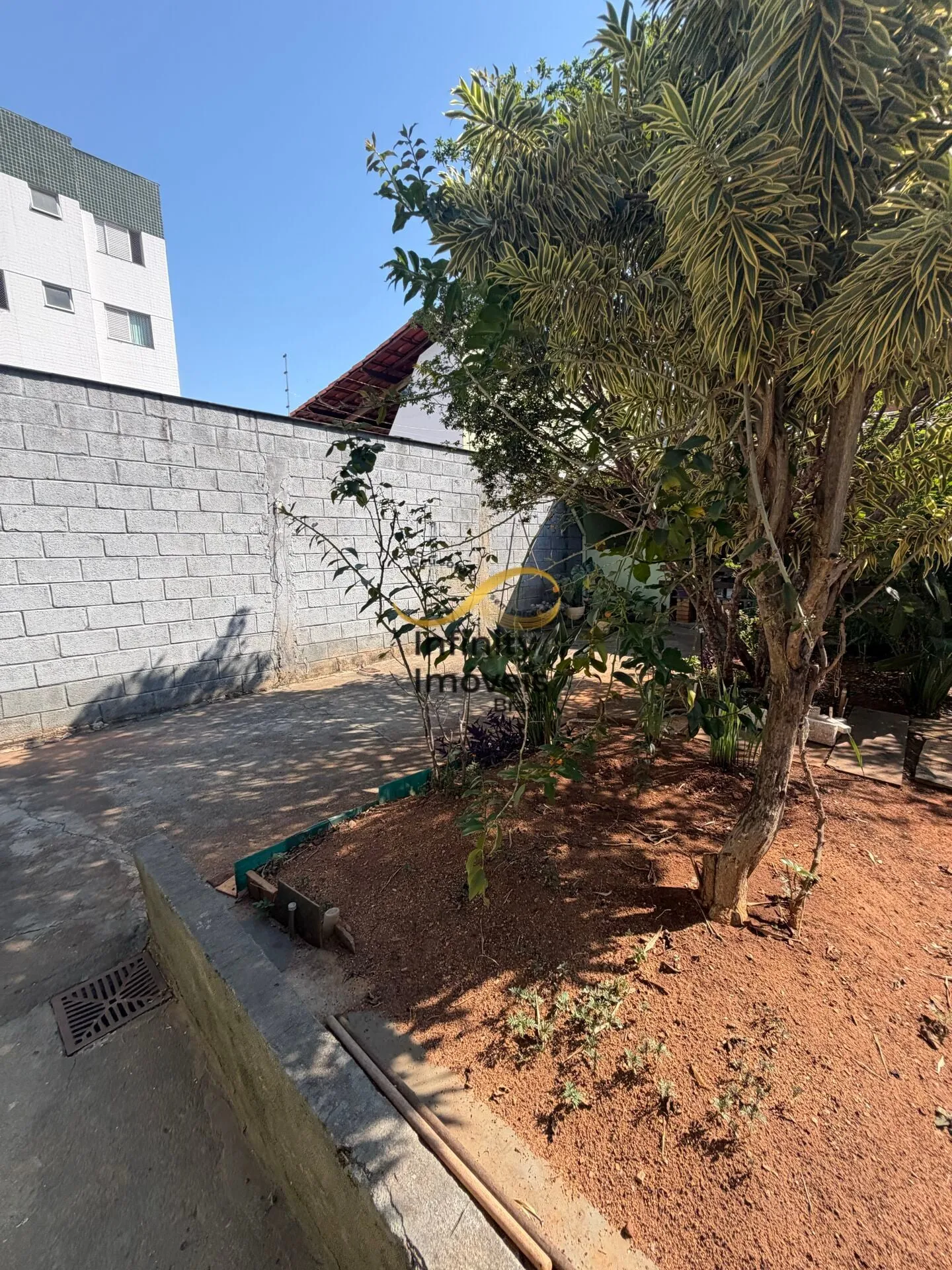 Imagem Casa à venda no bairro Castelo - Belo Horizonte/MG