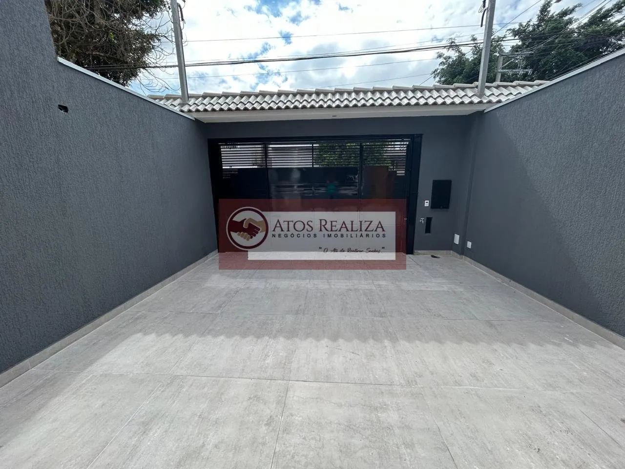 Imagem Chegou a sua Oportunidade de comprar seu Imóvel Vendo Sobrado (esquina) na vila Gea, com 2 Dormitórios, sendo 2 suítes, 2 vagas Paralelas, Lavabo, Infraestrutura para Ar Condicionado e Agua Quente, R$ 650.000 Valor de Oportunidade.
