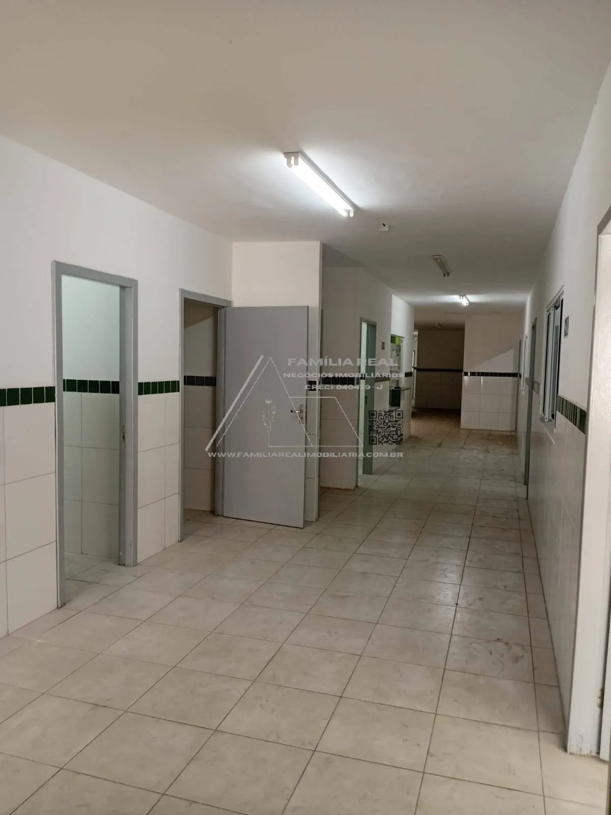 Imagem Prédio comercial, com 800,00M² de área, para locação, no Artur Alvim.