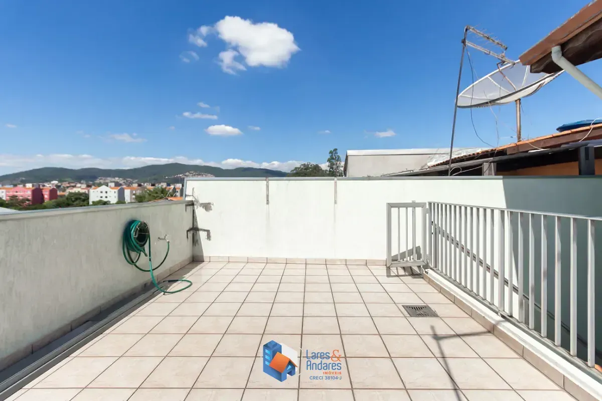 Imagem Sobrado para venda em Parque Nações Unidas com 3 quartos, sendo 1 suíte, 154m²