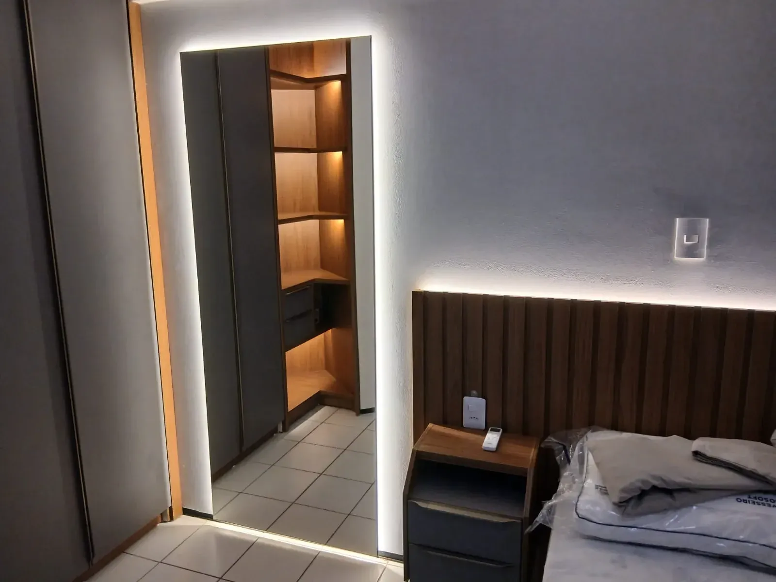 Imagem Flat com 1 Quarto para Alugar, 38 m² em Renascença - São Luís