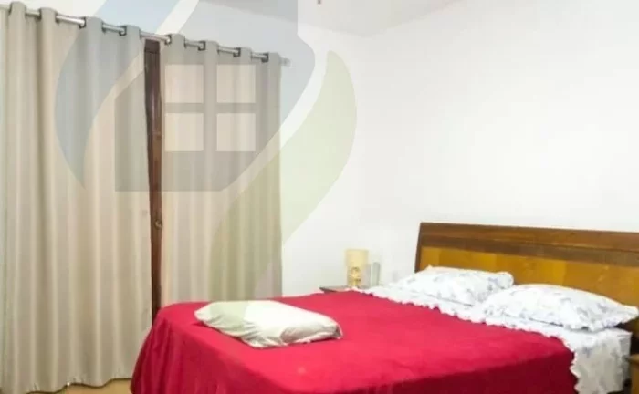 Imagem Casa de 2 dormitórios, 2 banheiros, 2 vagas, com 170m² em Rudge Ramos, São Bernardo do Campo