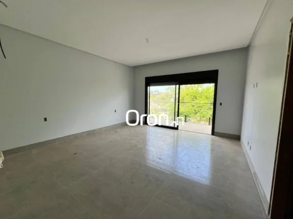 Imagem Sobrado à venda, 319 m² por R$ 2.898.000,00 - Condomínio do Lago - Goiânia/GO