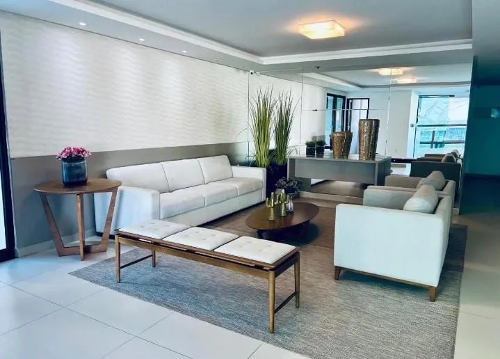 Imagem Apartamento de 137 m² com 3 suítes no Jardim Oceania, a 300m do mar e dos Parques Parahyba. Andar alto, varanda gourmet e lazer completo.