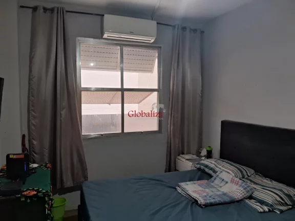 Imagem Apartamento a venda em Santos no bairro da Aparecida de 2 dormitórios no primeiro andar de frente com uma vaga de garagem por R$ 426.000,00