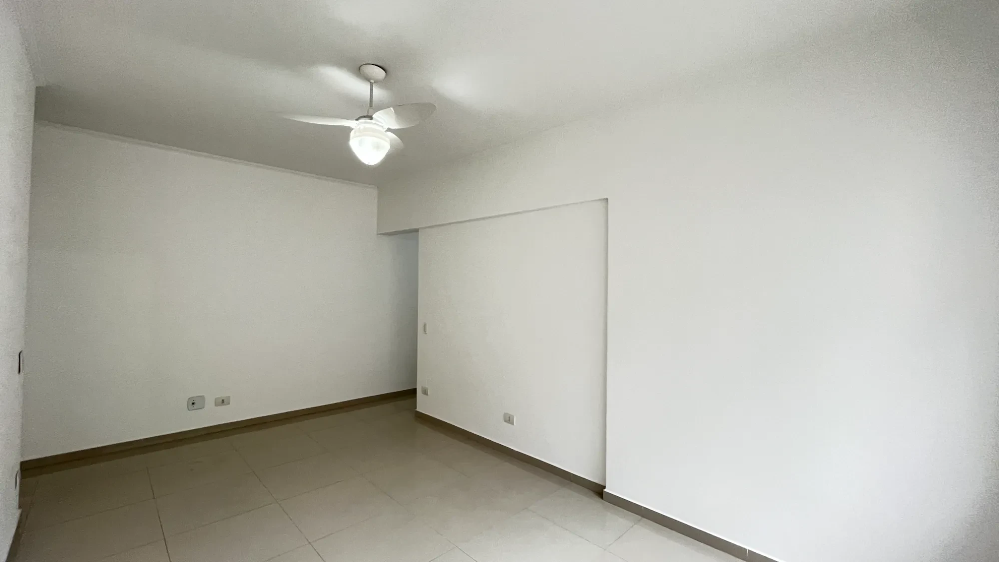Imagem Apartamento com 2 Quartos à Venda, 71 metros em Ponta da Praia - Santos