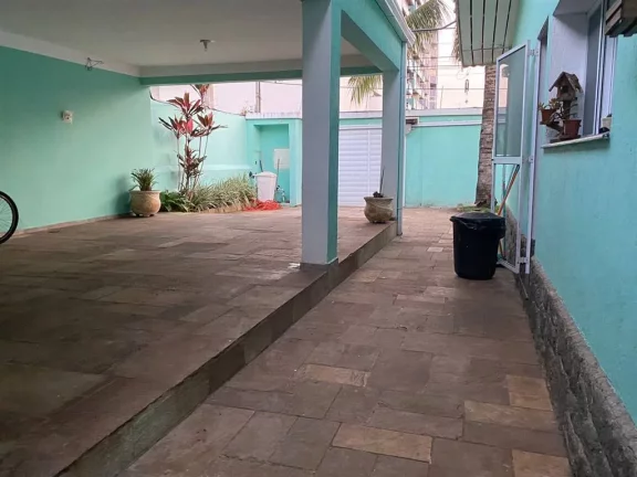 Imagem Casa com 3 dorms, Canto do Forte, Praia Grande - R$ 4.2 mi, Cod: 2002