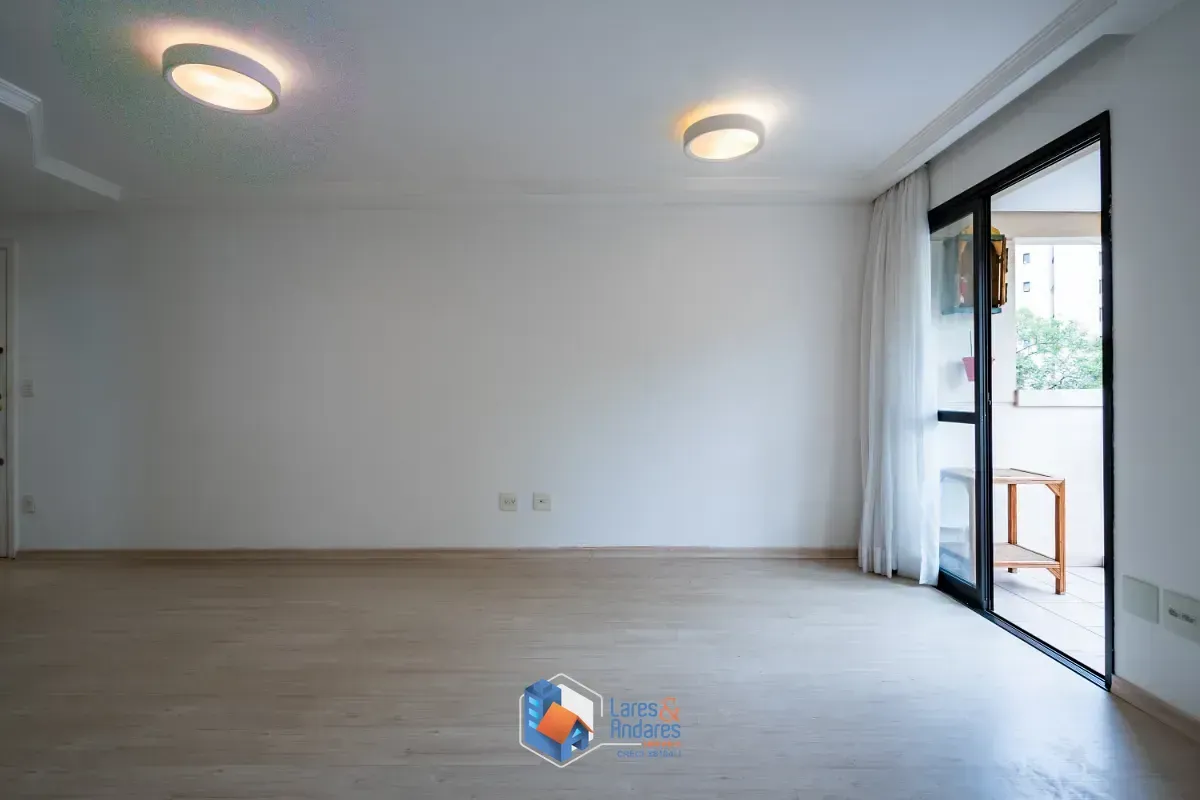 Imagem Apartamento para venda em Moema com 2 quartos, sendo 1 suíte, 56m²