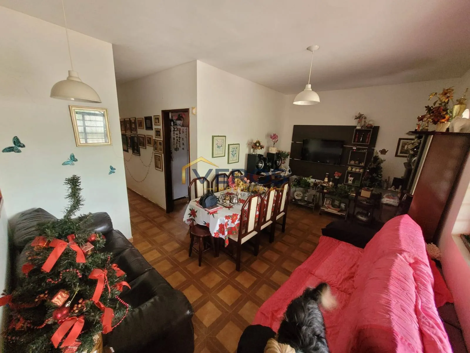 Imagem Casa térrea a venda com 4 quartos no Bairro Indaiá Caraguatatuba