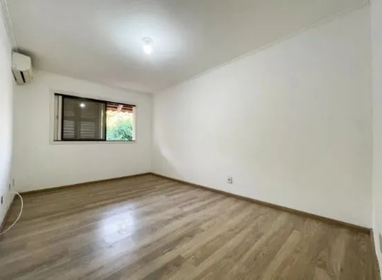 Imagem Casa de Condomínio com 3 Quartos e 2 banheiros à Venda, 83 m² De? R$ 470.000 por R$ 399.000 na Zona sul de Porto Alegre