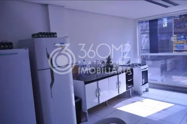 Imagem Sobrado para Venda em São Paulo / SP no bairro Vila Mazzei
