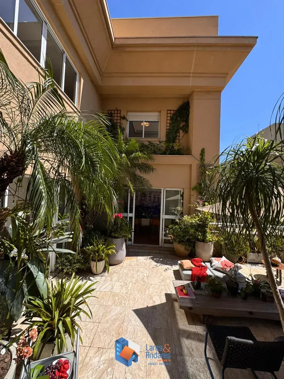 Imagem Cobertura para venda em Alto de Pinheiros com 4 quartos, sendo 4 suítes, 528m²