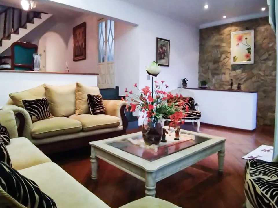 Imagem Sobrado com 4 dormitórios à venda, 300 m² por R$ 2.450.000,00 - Jardim Textil - São Paulo/SP