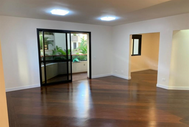 Imagem Apartamento com 4 Quartos para Alugar, 143 m² em Santa Teresinha - São Paulo