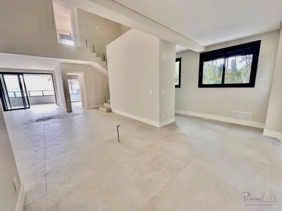 Imagem Condomínio frente mar, pé na areia e com saída para Jet Sky. Apresentamos este incrível apartame...