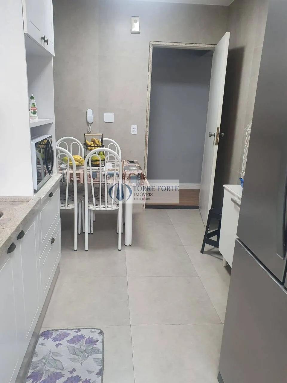 Imagem Apartamento com 3 dormitorios 1 banheiros 1 vaga na Vila Ivone.