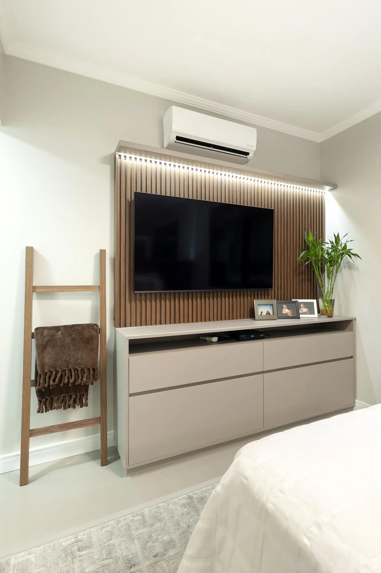 Imagem LINDO APARTAMENTO, PRONTO PARA MORAR.