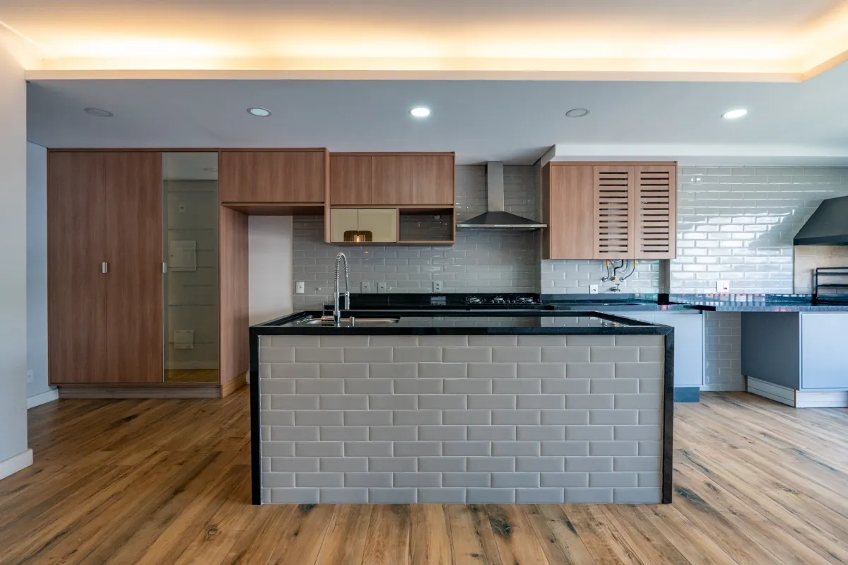 Imagem Apartamento para venda em Continental com 2 quartos, sendo 1 suíte, 78m2