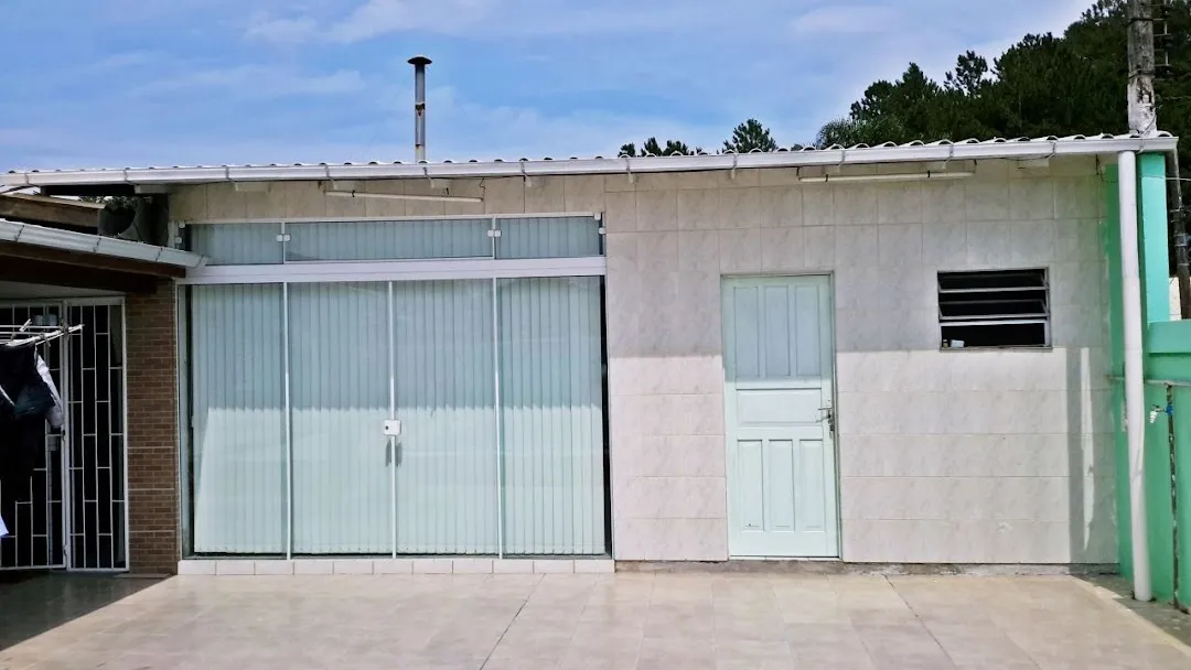 Imagem Oportunidade - 2 Kitnets Novas + Casa com Piscina no Mesmo Terreno - Tapera, Florianópolis/SC