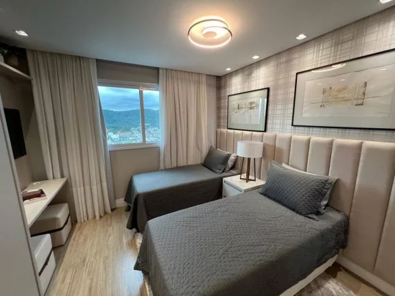 Imagem Falcon Tower